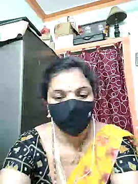 Snapshot of Leela_555 chatting on June 6, 5:39 pm Leela 555 online show from June 6, 5:39 pm