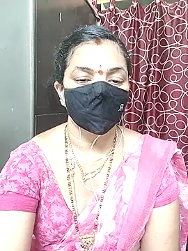 Snapshot of Leela_555 chatting on June 26, 8:52 am Leela 555 online show from June 26, 8:52 am