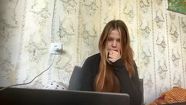 Snapshot of SusanaLeichty chatting on June 18, 2:10 pm SusanaLeichty online show from June 18, 2:10 pm