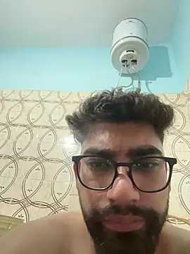 Snapshot of baddiebaby1998 chatting on June 29, 4:19 am baddiebaby1998 online show from June 29, 4:19 am