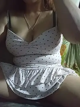 Snapshot of Cherysexxy-yyy chatting on June 2, 1:57 pm Cherysexxy-yyy online show from June 2, 1:57 pm