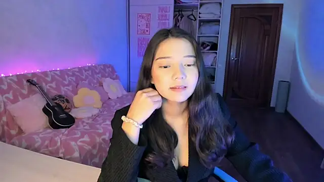 Snapshot of milana_marttt chatting on June 29, 12:38 pm milana marttt online show from June 29, 12:38 pm