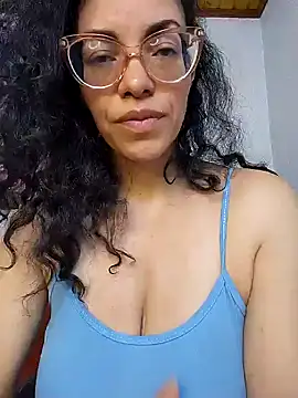 LUCI LOVE online show from December 23, 11:47 am