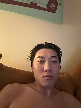 Snapshot of YourBadboy718 chatting on July 7, 12:20 pm YourBadboy718 online show from July 7, 12:20 pm