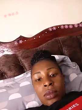 Snapshot of elsykenya chatting on June 5, 9:26 am elsykenya online show from June 5, 9:26 am