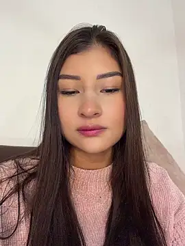 Snapshot of Aylin-fire chatting on June 28, 5:52 pm Aylin-fire online show from June 28, 5:52 pm