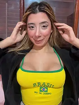 Biancabennett26 online show from May 24, 2:49 am