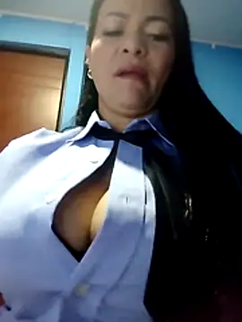 MONSERRAT ETHAN online show from June 21, 7:33 am