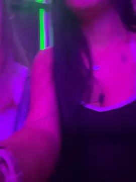 Red LipsDuo online show from July 3, 1:01 am