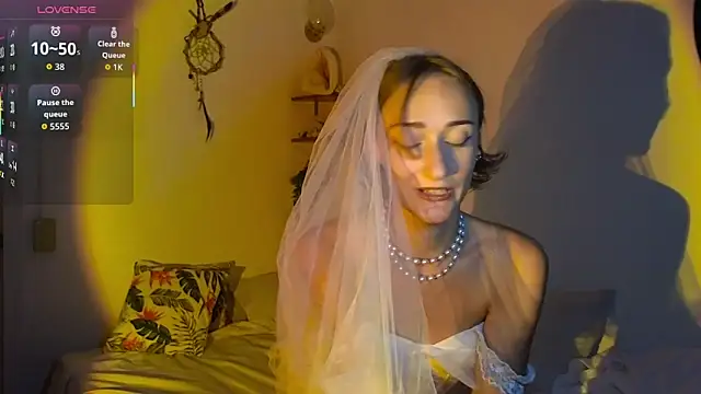Snapshot of lexxislexxx chatting on June 11, 5:33 pm lexxislexxx online show from June 11, 5:33 pm