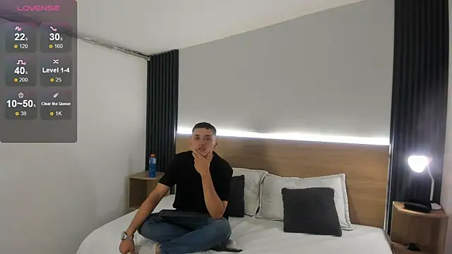 Snapshot of Stiven_star chatting on May 24, 3:11 am Stiven star online show from May 24, 3:11 am