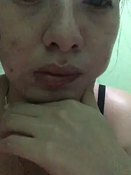 asiancutie01 online show from May 26, 7:21 pm