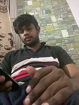 Snapshot of Raa9990 chatting on June 26, 5:50 pm Raa9990 online show from June 26, 5:50 pm