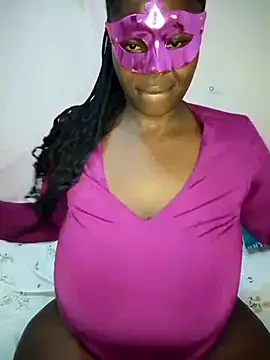 Snapshot of curvyperry chatting on July 7, 10:58 pm curvyperry online show from July 7, 10:58 pm
