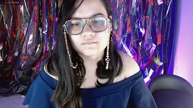 Snapshot of Miss__cherry_ chatting on May 27, 1:19 pm Miss cherry online show from May 27, 1:19 pm