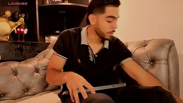 Jadiel Stone online show from June 7, 2:54 pm