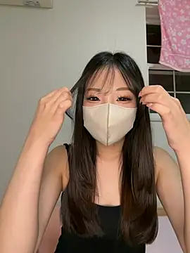 kaho--32kh online show from May 25, 1:17 pm