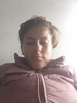 samy 17 online show from May 31, 4:25 pm
