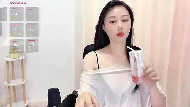 Punsellze online show from July 9, 2:26 am