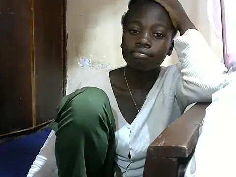 pretty nala online show from May 26, 3:19 pm