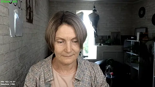 Snapshot of Mabel_Magic chatting on June 18, 12:09 pm Mabel Magic online show from June 18, 12:09 pm