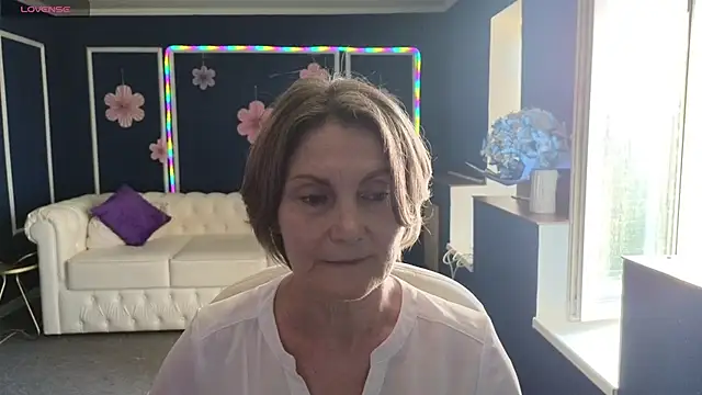 Snapshot of Mabel_Magic chatting on July 4, 12:55 pm Mabel Magic online show from July 4, 12:55 pm