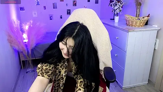 Vanessa LimX online show from June 21, 12:52 pm
