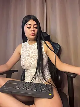 Snapshot of samy_rivers chatting on May 27, 2:14 pm samy rivers online show from May 27, 2:14 pm