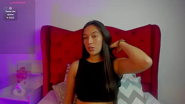 Snapshot of EliiVayne chatting on June 18, 8:46 pm EliiVayne online show from June 18, 8:46 pm