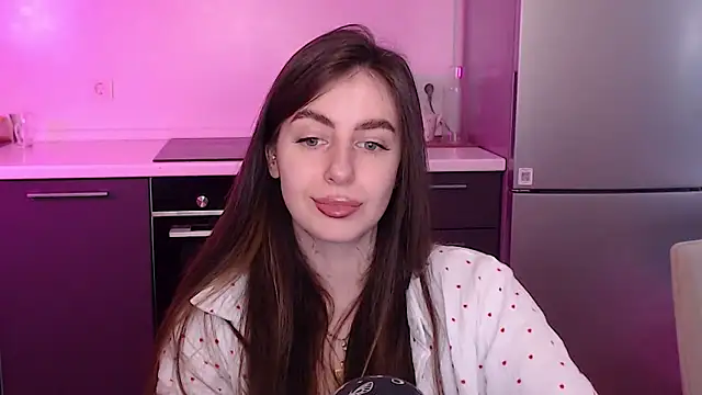 MuseMia online show from June 16, 3:42 am