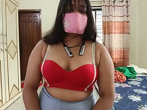 Snapshot of Neha-71 chatting on June 24, 4:44 am Neha-71 online show from June 24, 4:44 am