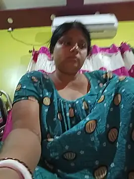 Snapshot of itz_sima34 chatting on June 1, 10:00 pm itz sima34 online show from June 1, 10:00 pm