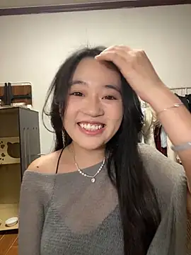 Snapshot of summer-a chatting on June 2, 4:20 pm summer-a online show from June 2, 4:20 pm