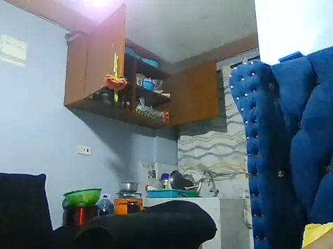 prettycaterina online show from June 2, 5:37 pm
