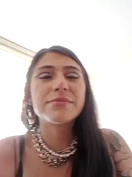 Snapshot of alynnafem chatting on July 7, 4:33 pm alynnafem online show from July 7, 4:33 pm