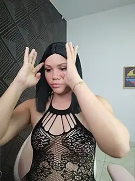 RoouseSiren online show from June 6, 8:02 pm