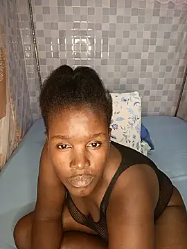 Shanonshanel online show from June 25, 6:12 pm