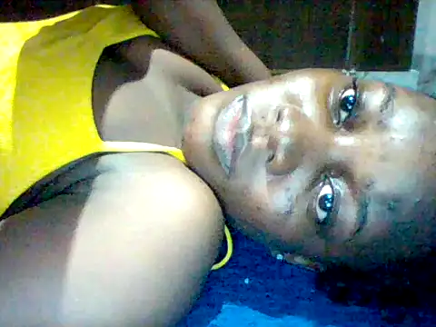Snapshot of zainaxxxxx chatting on June 19, 9:29 pm zainaxxxxx online show from June 19, 9:29 pm