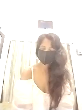cutieNancy89 online show from July 16, 11:11 pm