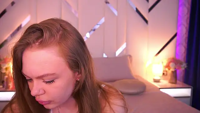 LilitMurrr online show from June 8, 12:38 pm