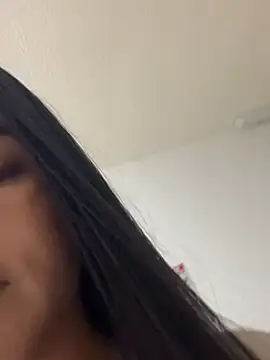 Snapshot of Eilie_xxx chatting on July 4, 2:12 pm Eilie xxx online show from July 4, 2:12 pm