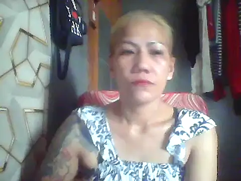 Snapshot of pinayheartaker chatting on June 26, 12:59 am pinayheartaker online show from June 26, 12:59 am