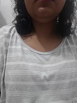 manjusrma005 online show from June 8, 1:50 am