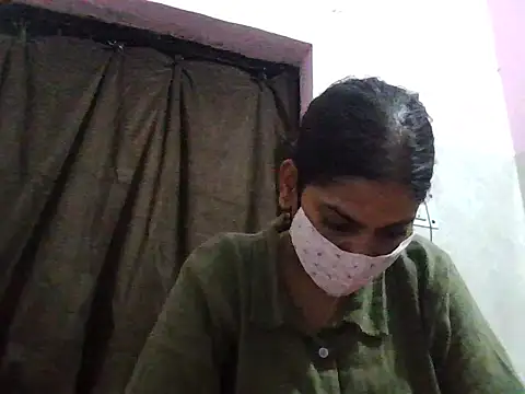 Snapshot of hostess_nishu chatting on June 18, 3:49 pm hostess nishu online show from June 18, 3:49 pm