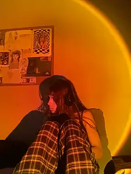 eklixa online show from May 27, 9:56 pm