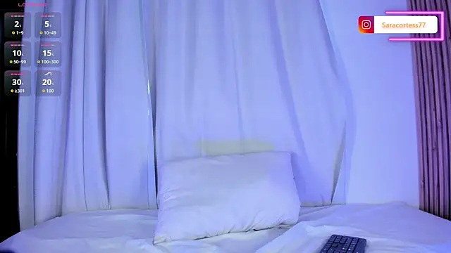 Snapshot of Saracortess chatting on July 15, 10:04 pm Saracortess online show from July 15, 10:04 pm
