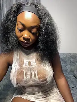 Snapshot of Hot_Candyy_ chatting on June 23, 5:16 am Hot Candyy online show from June 23, 5:16 am
