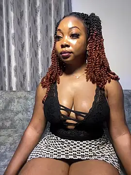 Snapshot of Hot_Candyy_ chatting on July 17, 7:37 am Hot Candyy online show from July 17, 7:37 am