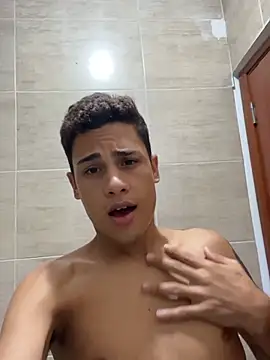 Luxury Guy online show from May 29, 2:20 am