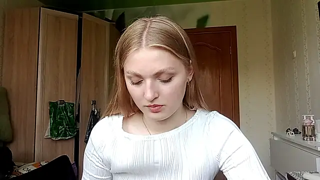 Snapshot of NorineGressett chatting on June 4, 3:18 pm NorineGressett online show from June 4, 3:18 pm